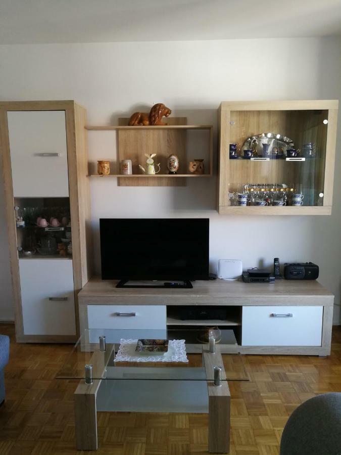 Apartment Koruna 1 Pula Exterior foto